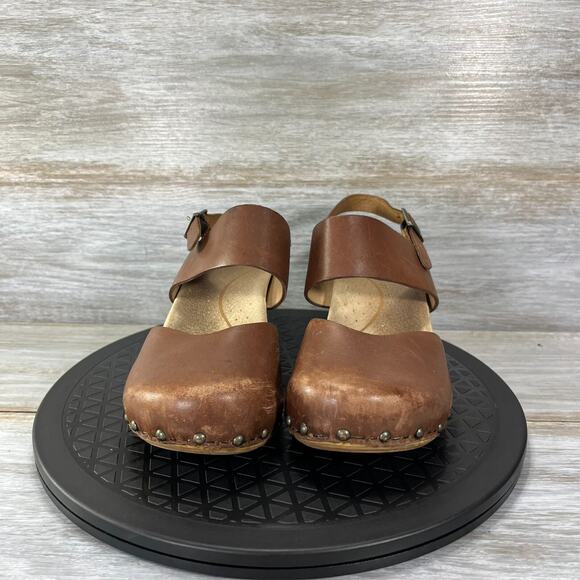 Dansko Women's Thea Brown Leather Studded Slingback Sandals Size EU 37 US 6.5 - Picture 2 of 12